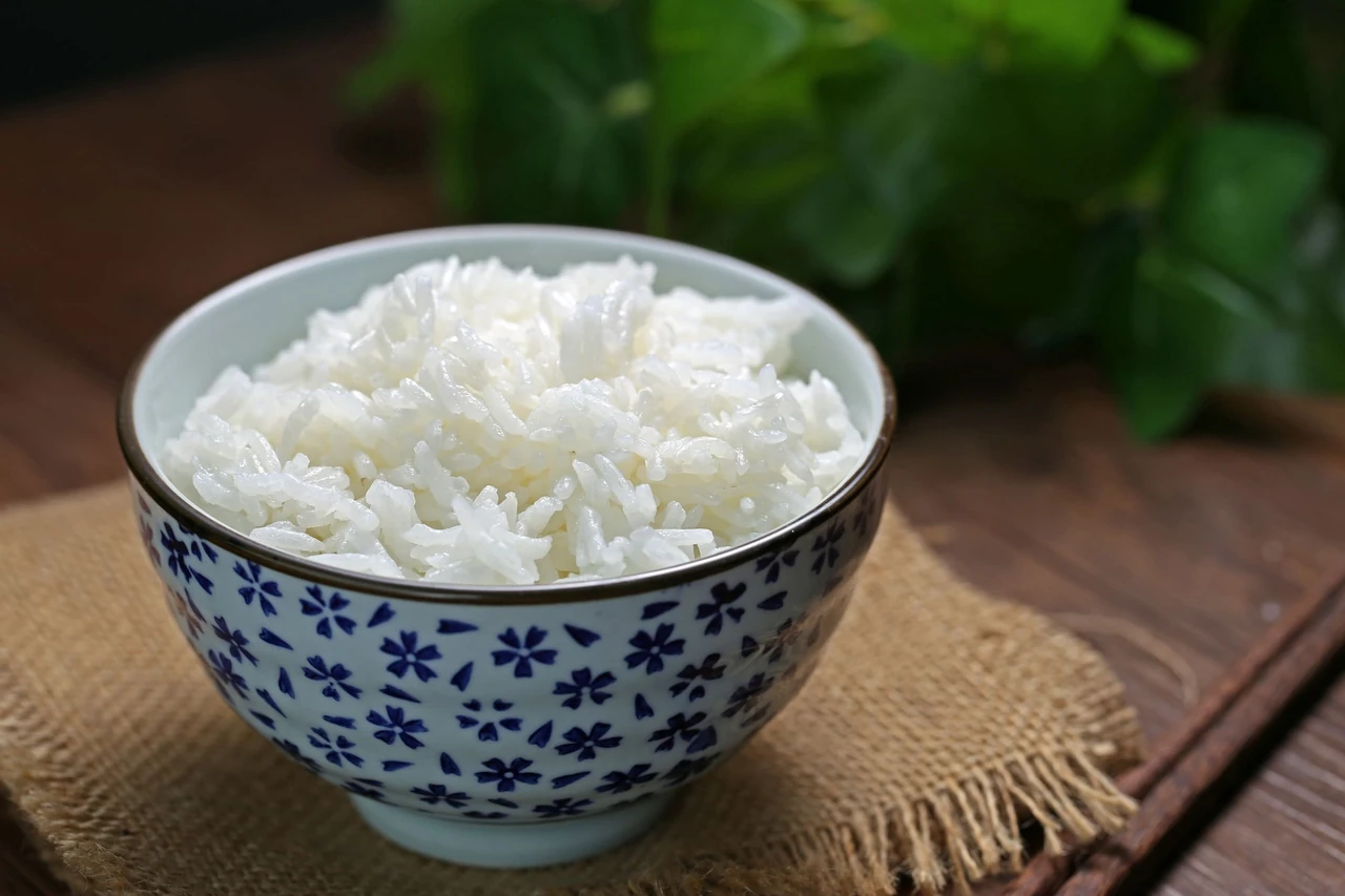 Як варити рис: секрети розсипчастих зерен без каші